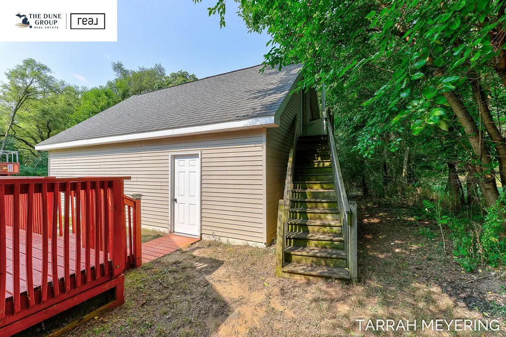 3225 Gladiola Avenue SW Wyoming City MI 49519
