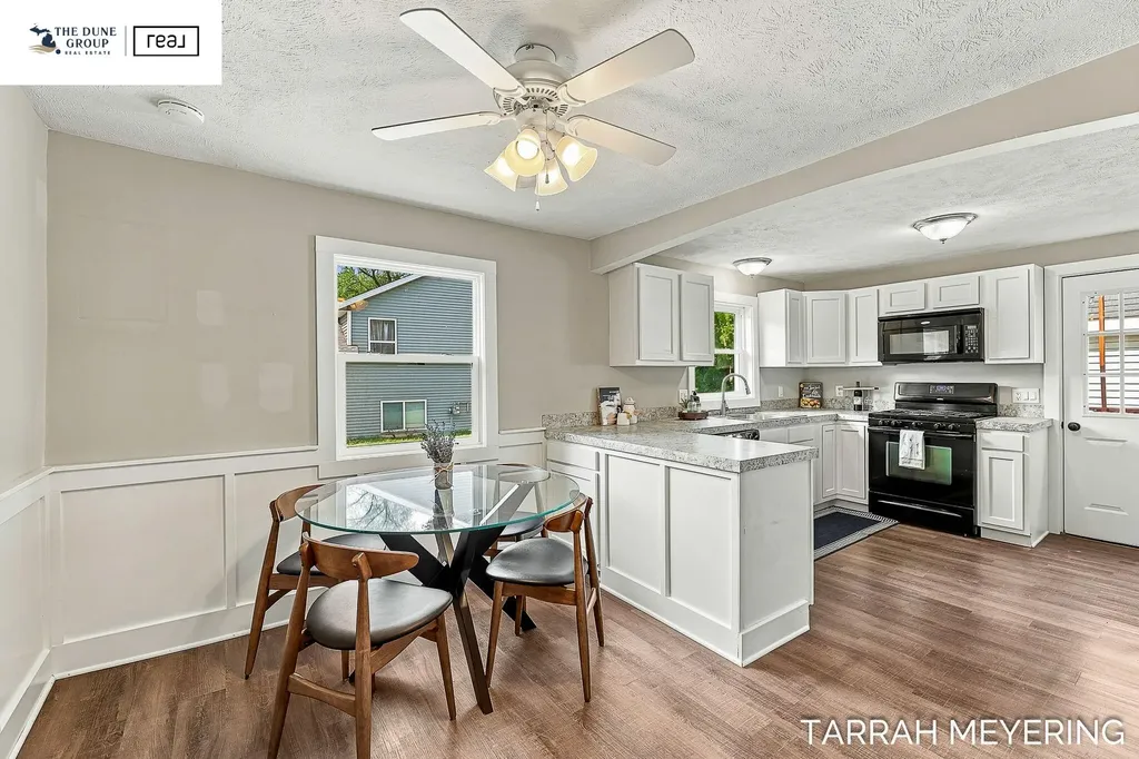 3225 Gladiola Avenue SW Wyoming City MI 49519
