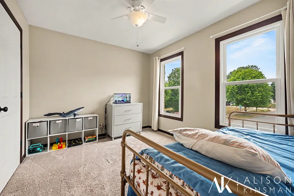 6150 Viewpoint Drive NE Plainfield Charter Township MI 49306