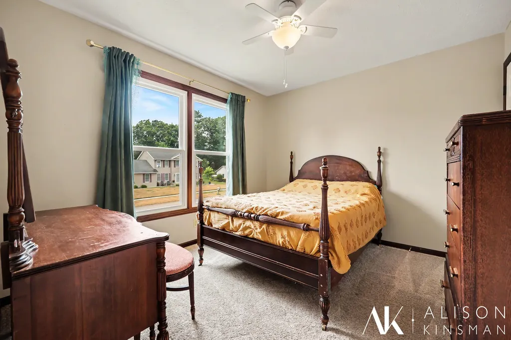 6150 Viewpoint Drive NE Plainfield Charter Township MI 49306