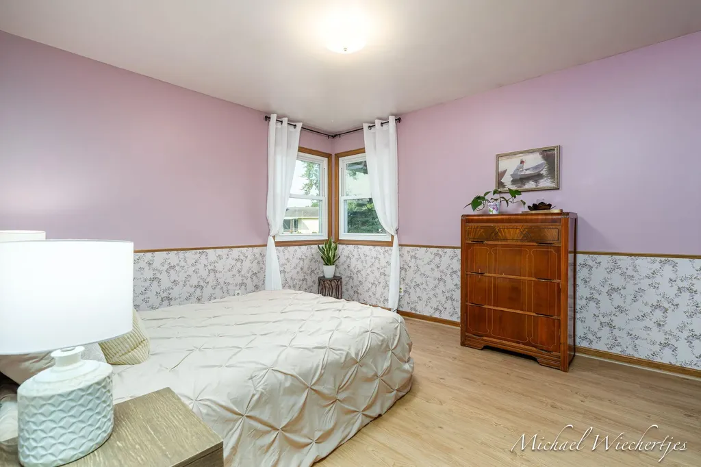 961 Andover Court SE Kentwood City MI 49508