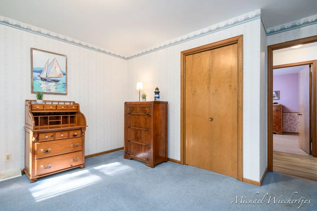 961 Andover Court SE Kentwood City MI 49508