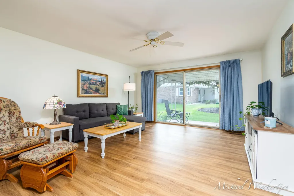 961 Andover Court SE Kentwood City MI 49508