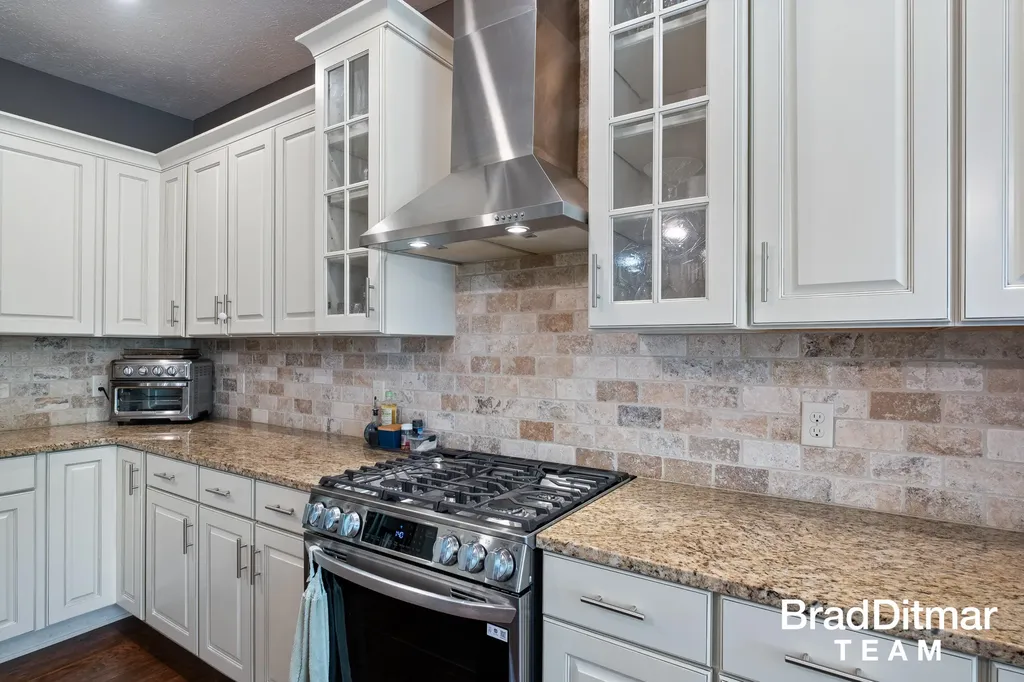539 W Abbey Mill Drive SE Ada Township MI 49301