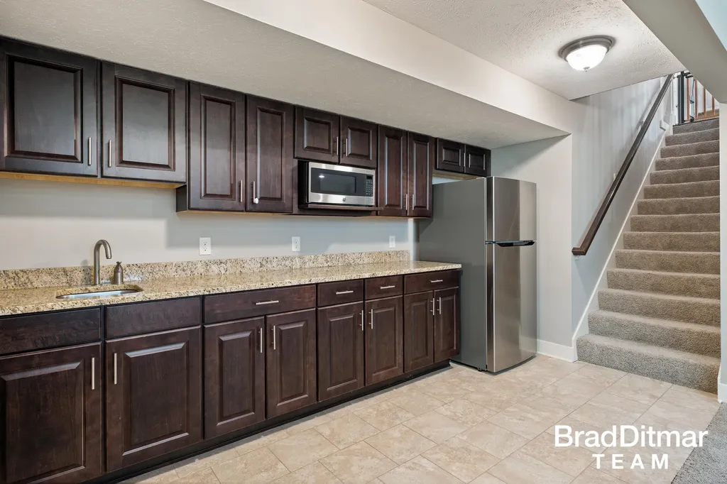 539 W Abbey Mill Drive SE Ada Township MI 49301