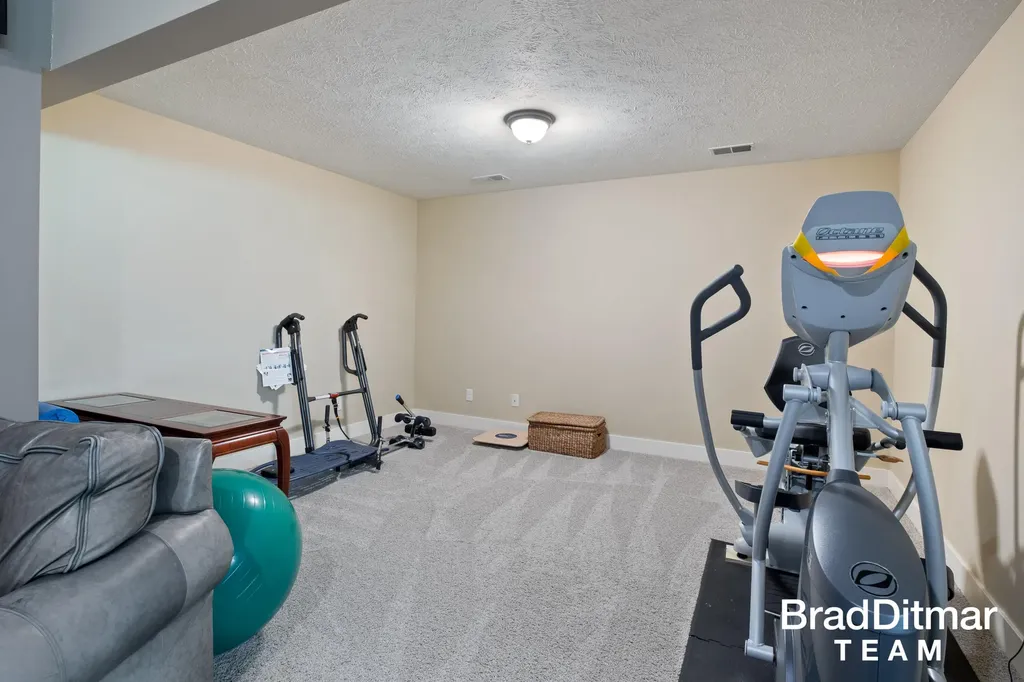 539 W Abbey Mill Drive SE Ada Township MI 49301