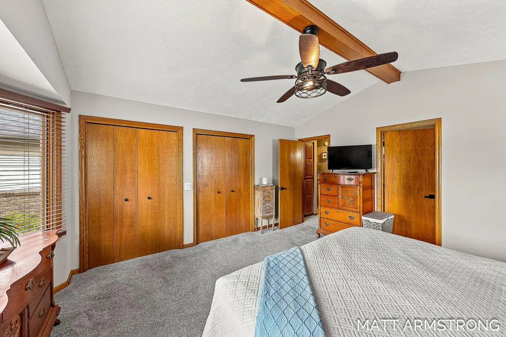 7070 Rolling Hills Drive Georgetown Charter Township MI 49426