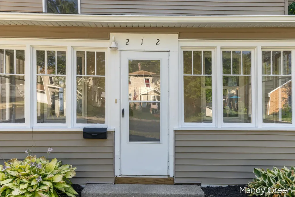 212 S Smith Street Greenville City MI 48838