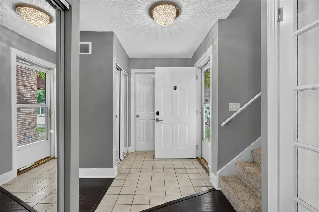 2437 Hampton Court SE Kentwood City MI 49546