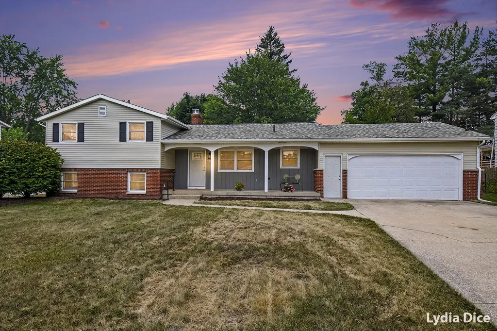 4151 Kentridge Drive SE Grand Rapids City MI 49508