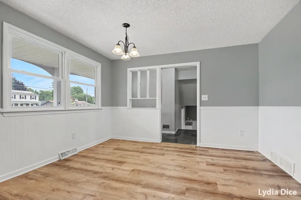 4151 Kentridge Drive SE Grand Rapids City MI 49508