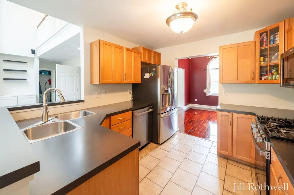 2228 Coit Avenue NE Grand Rapids City MI 49505