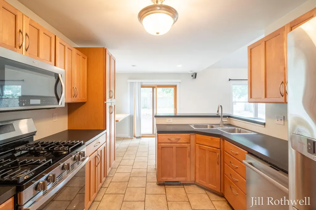 2228 Coit Avenue NE Grand Rapids City MI 49505