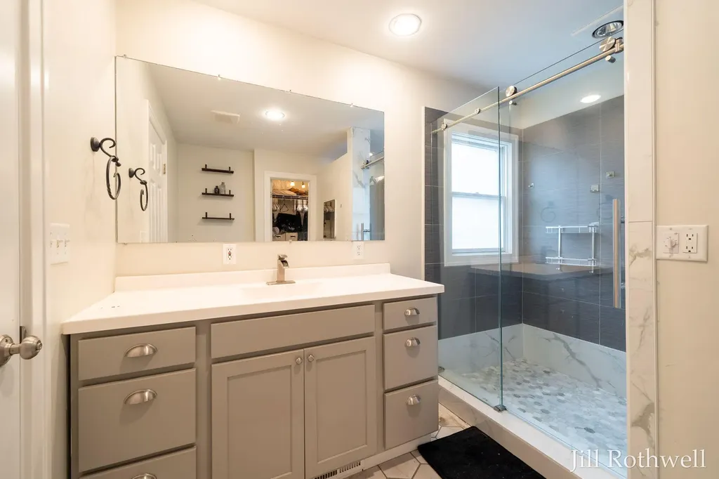 2228 Coit Avenue NE Grand Rapids City MI 49505