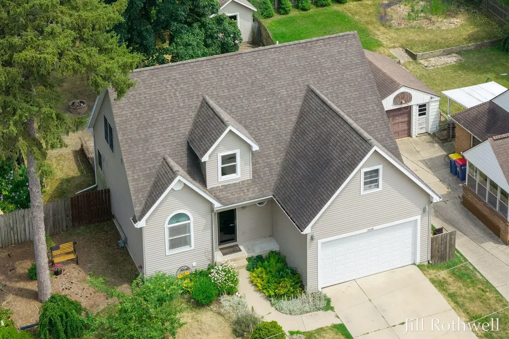 2228 Coit Avenue NE Grand Rapids City MI 49505