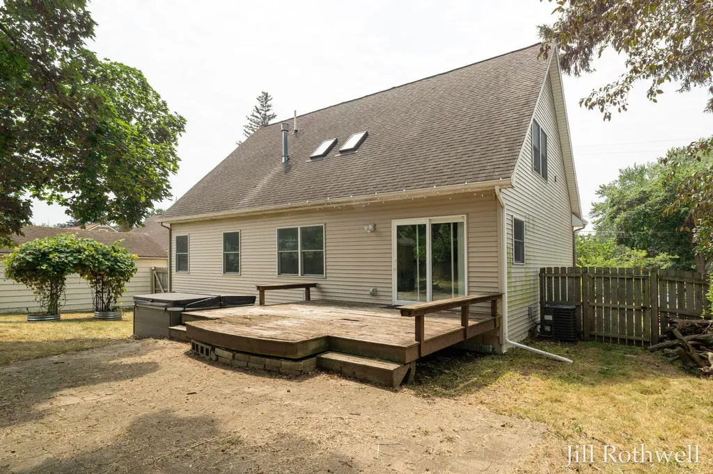 2228 Coit Avenue NE Grand Rapids City MI 49505