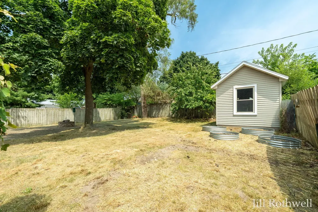 2228 Coit Avenue NE Grand Rapids City MI 49505