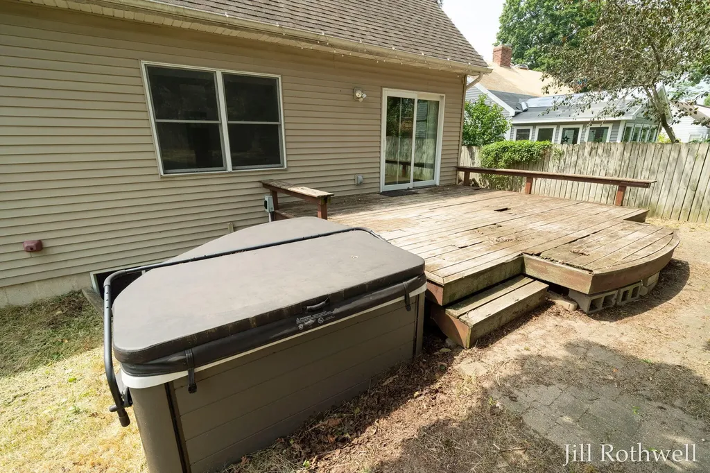 2228 Coit Avenue NE Grand Rapids City MI 49505