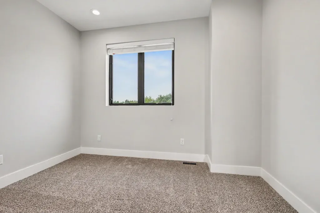 6031 Port View Drive SE Caledonia Township MI 49512