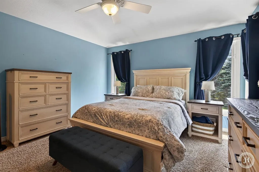 953 Sunset Hills Court NW Walker City MI 49534