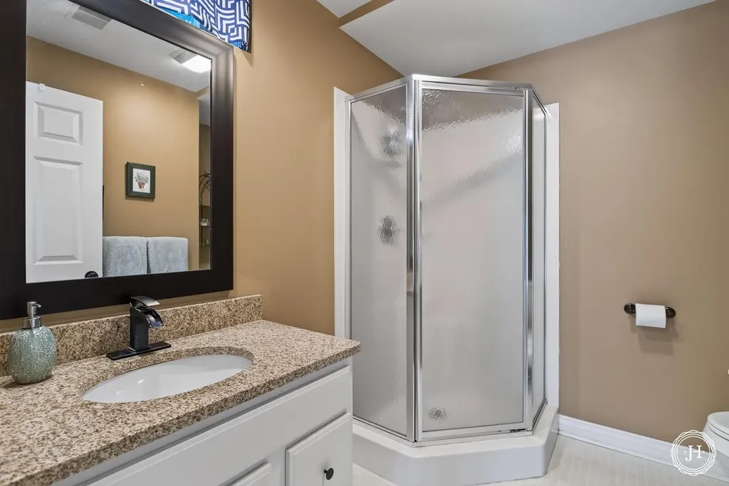 953 Sunset Hills Court NW Walker City MI 49534