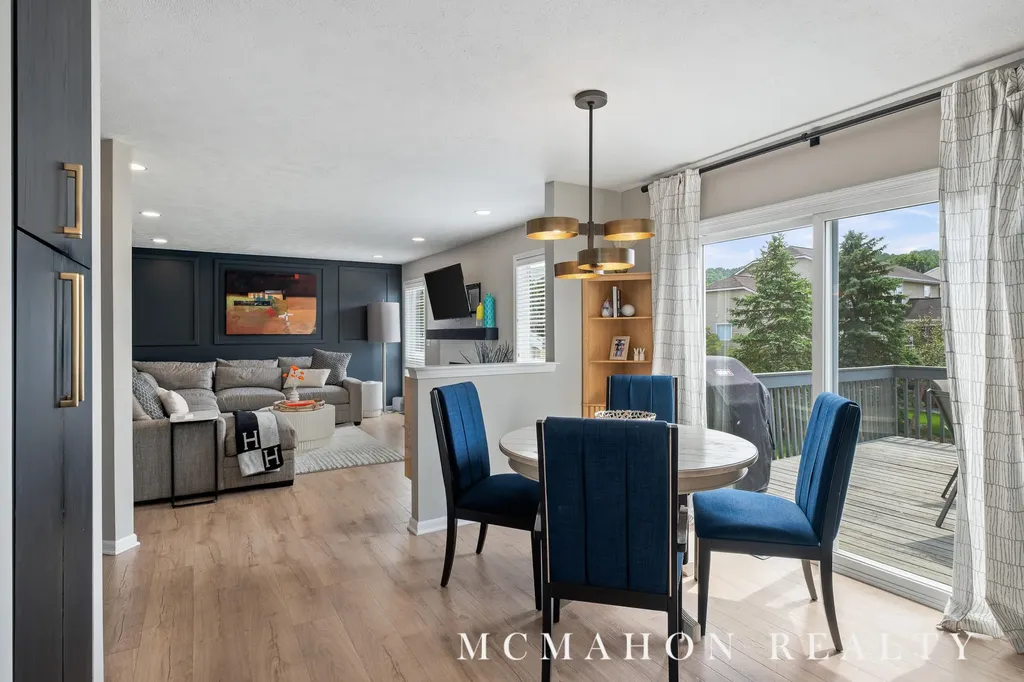 1175 Dogwood Meadows Drive SE Ada Township MI 49301