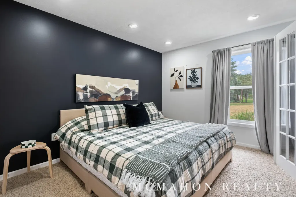 1175 Dogwood Meadows Drive SE Ada Township MI 49301