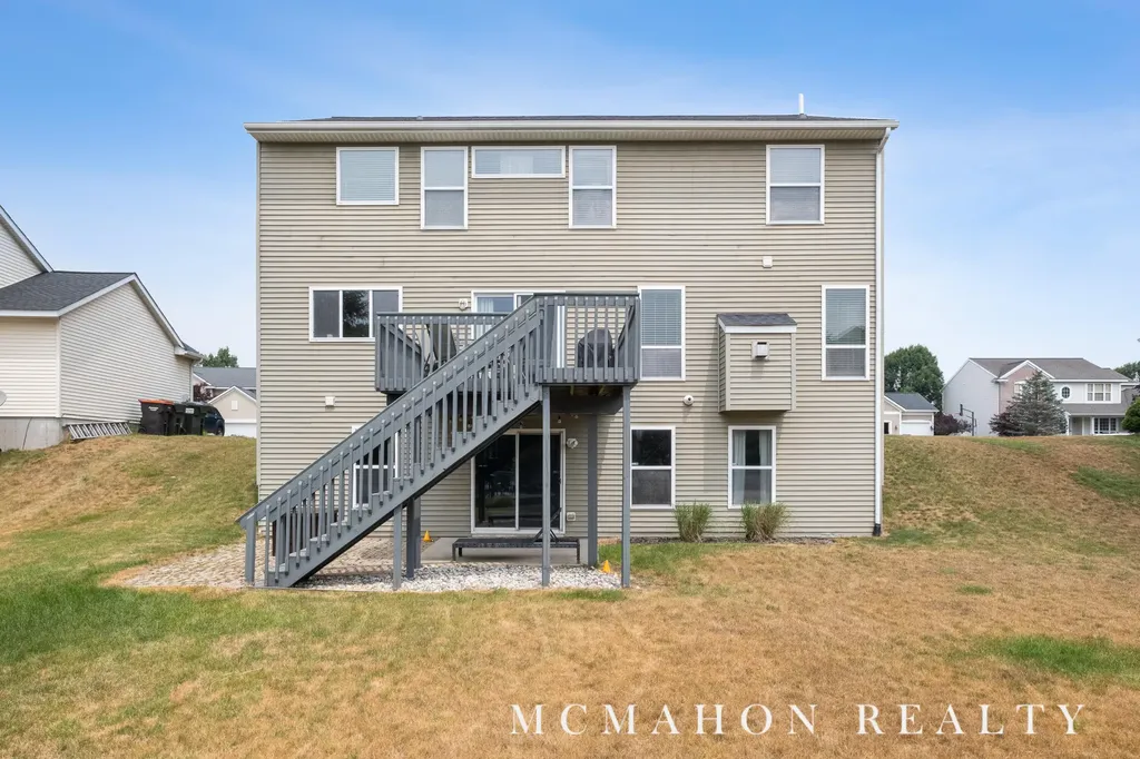 1175 Dogwood Meadows Drive SE Ada Township MI 49301