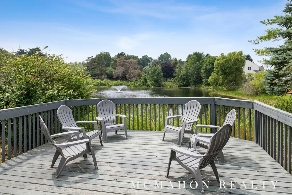 1175 Dogwood Meadows Drive SE Ada Township MI 49301
