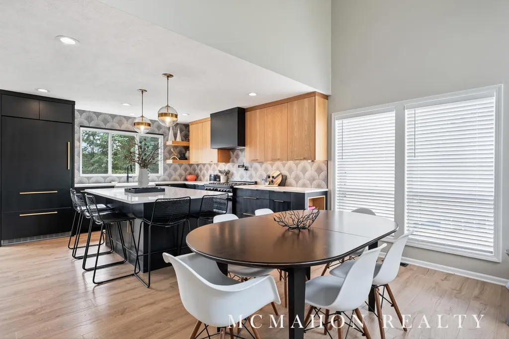 1175 Dogwood Meadows Drive SE Ada Township MI 49301
