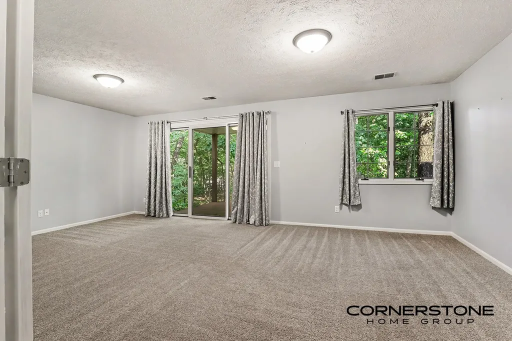 4344 Valley Rim Drive NE Plainfield Charter Township MI 49525