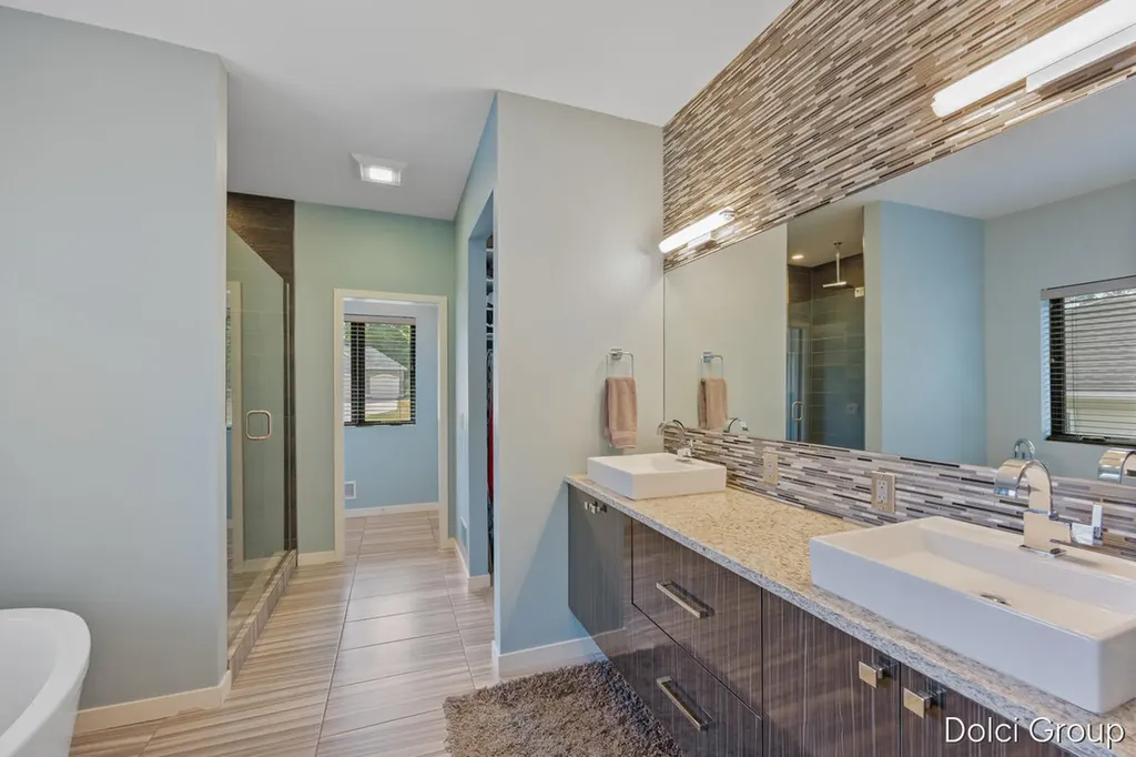 1978 Oak Hollow Road NW Grand Rapids City MI 49504