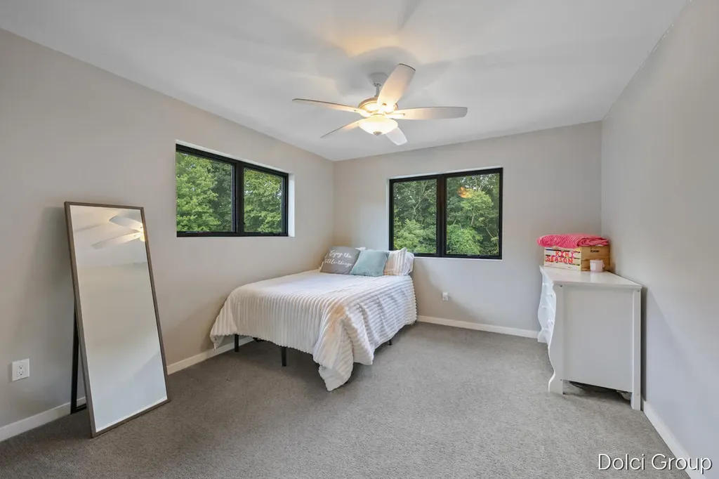 1978 Oak Hollow Road NW Grand Rapids City MI 49504