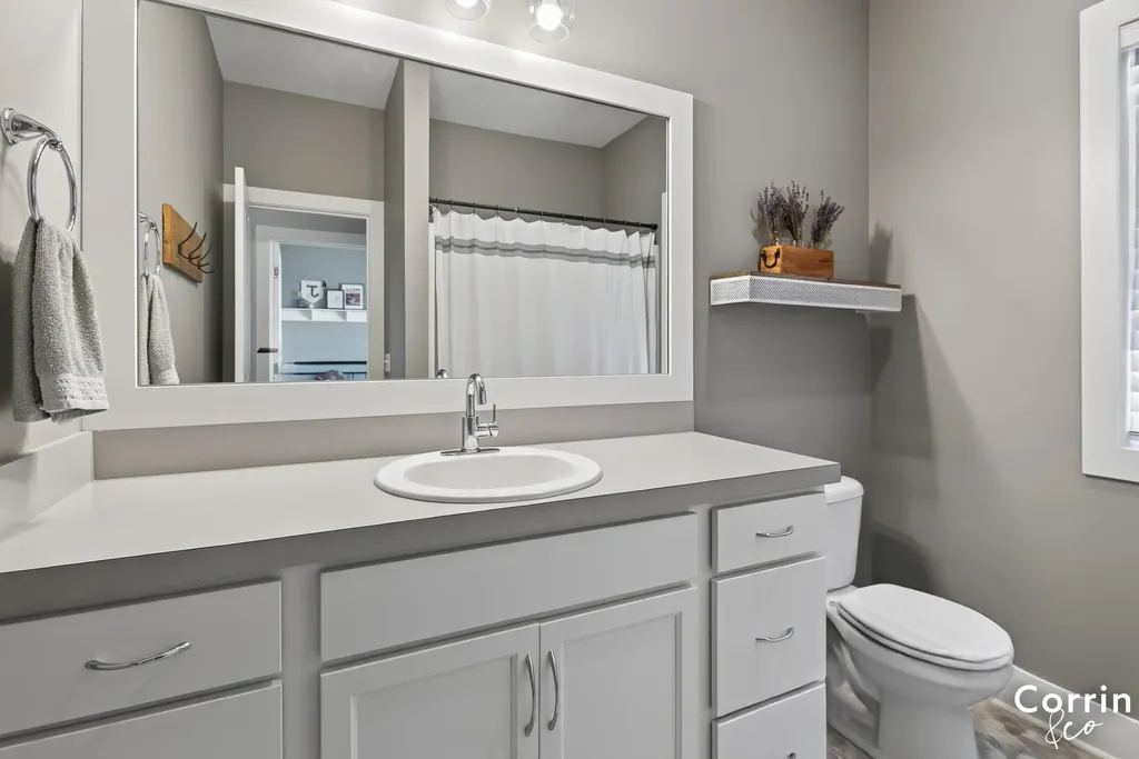 1520 Shenandoah Drive Holland Charter Township MI 49464