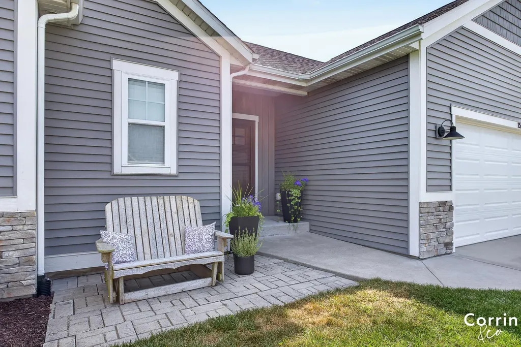 1520 Shenandoah Drive Holland Charter Township MI 49464