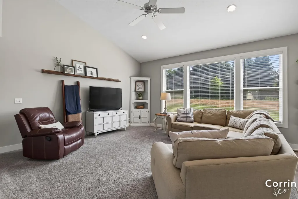 1520 Shenandoah Drive Holland Charter Township MI 49464