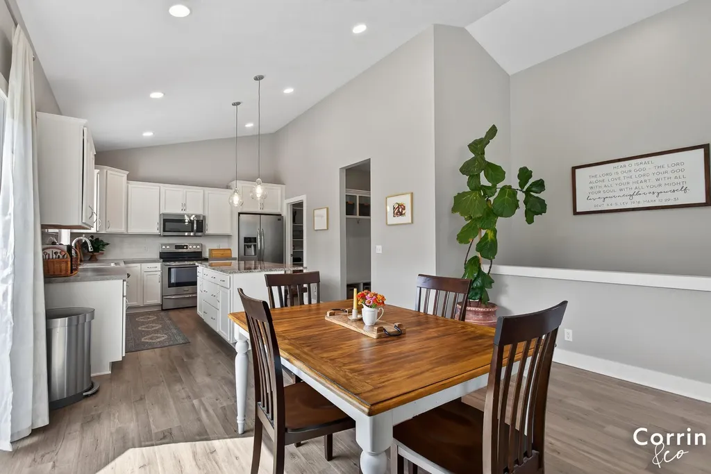 1520 Shenandoah Drive Holland Charter Township MI 49464