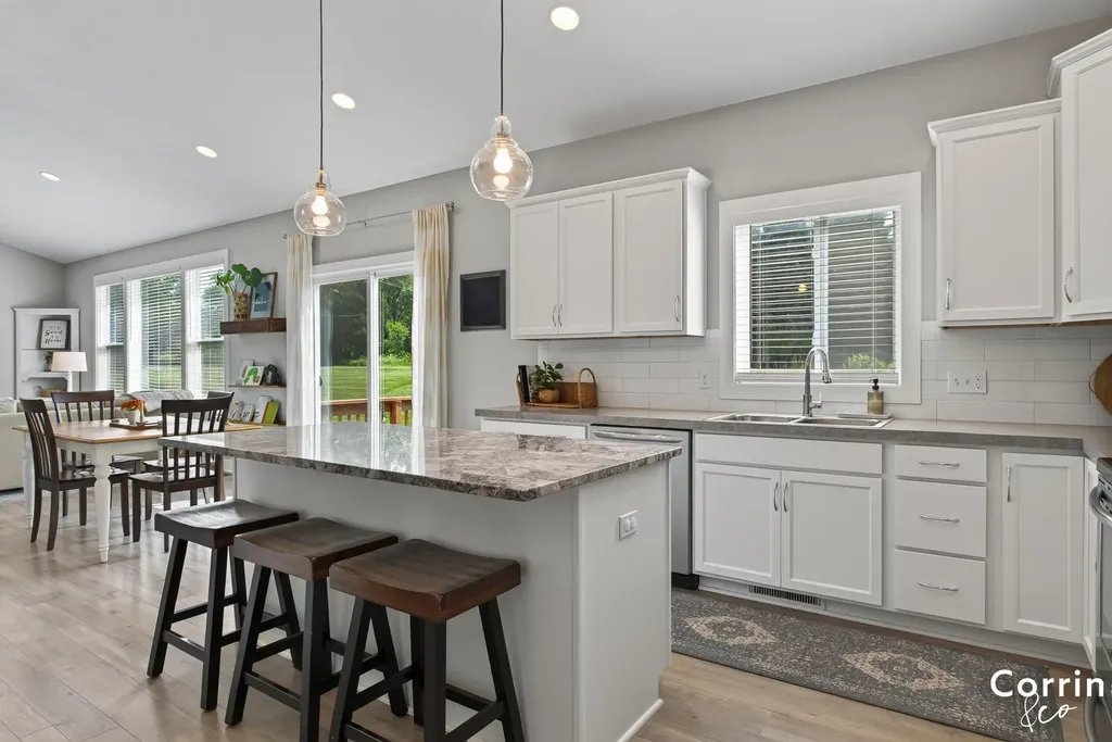 1520 Shenandoah Drive Holland Charter Township MI 49464
