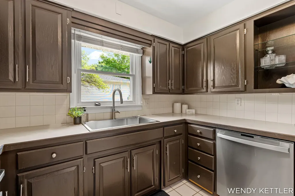 3404 Fuller Avenue SE Grand Rapids City MI 49508