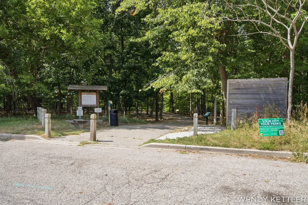 3404 Fuller Avenue SE Grand Rapids City MI 49508
