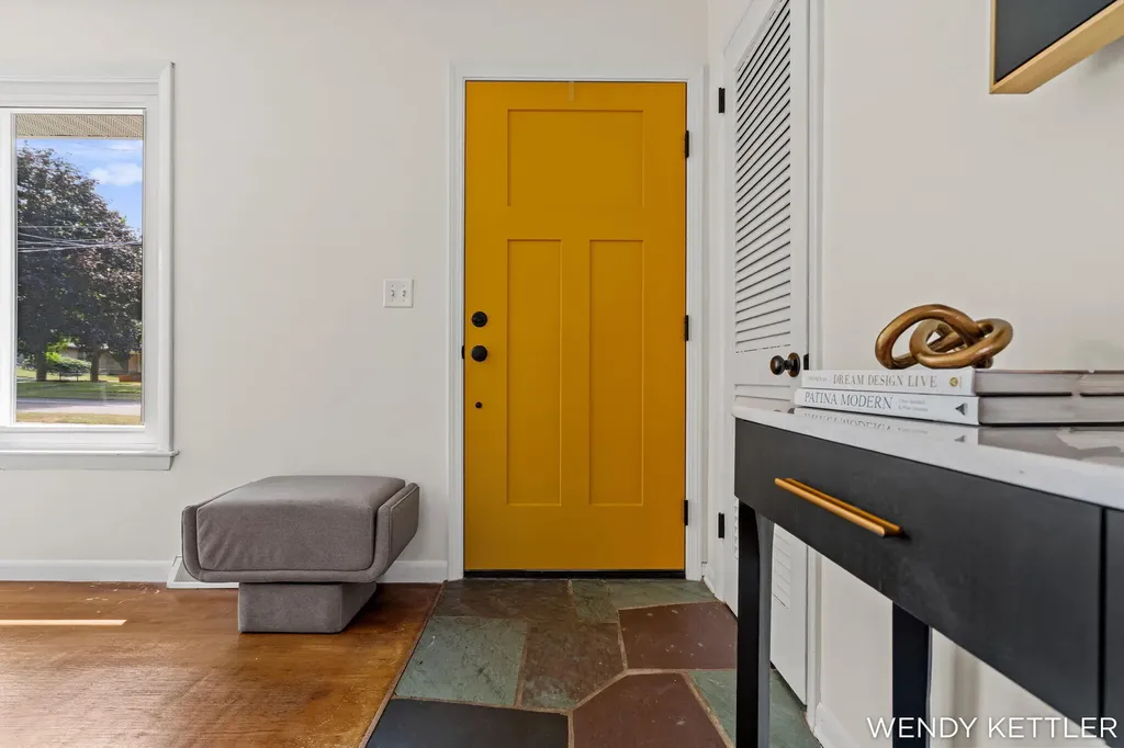 3404 Fuller Avenue SE Grand Rapids City MI 49508