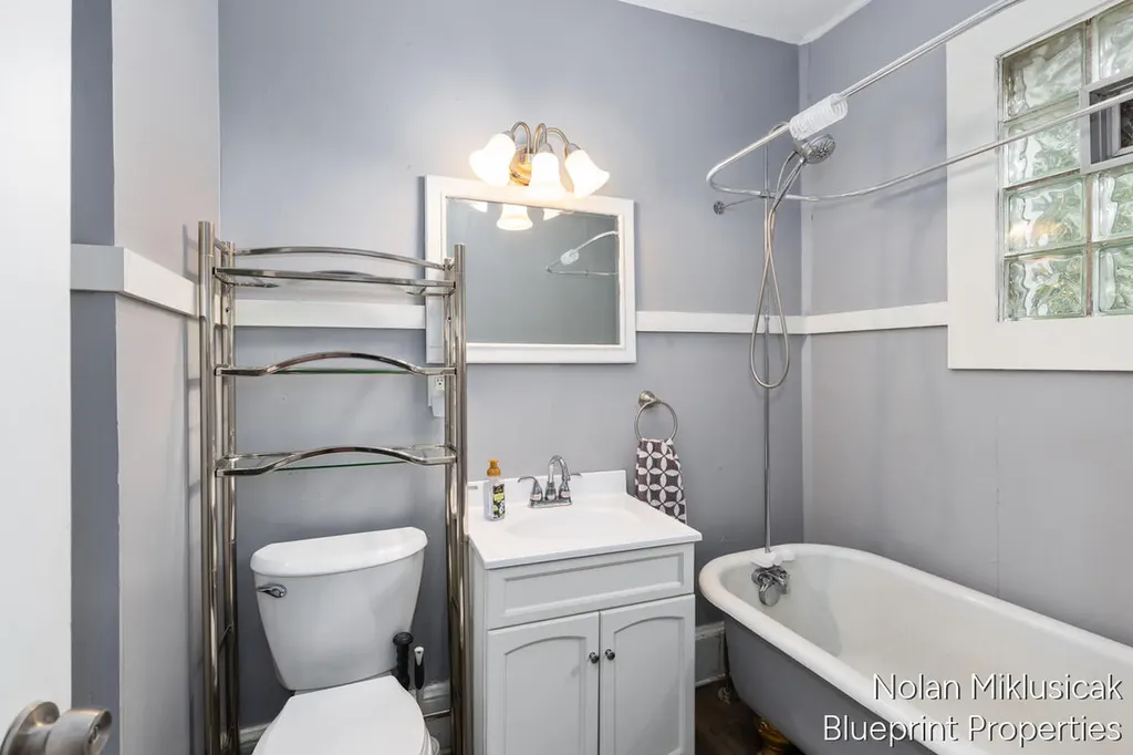 1147 Jennette Avenue NW Grand Rapids City MI 49504