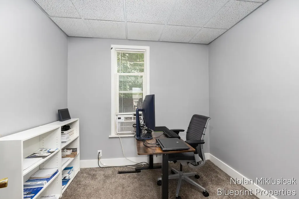1147 Jennette Avenue NW Grand Rapids City MI 49504