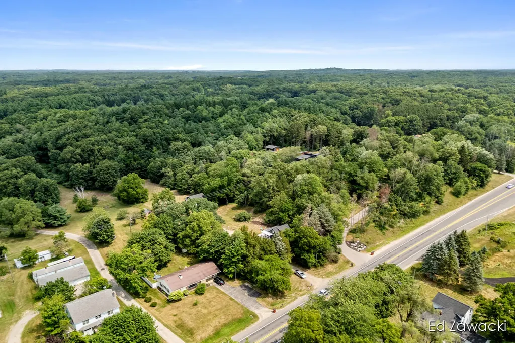 6691 Cannonsburg Road NE Cannon Township MI 49306