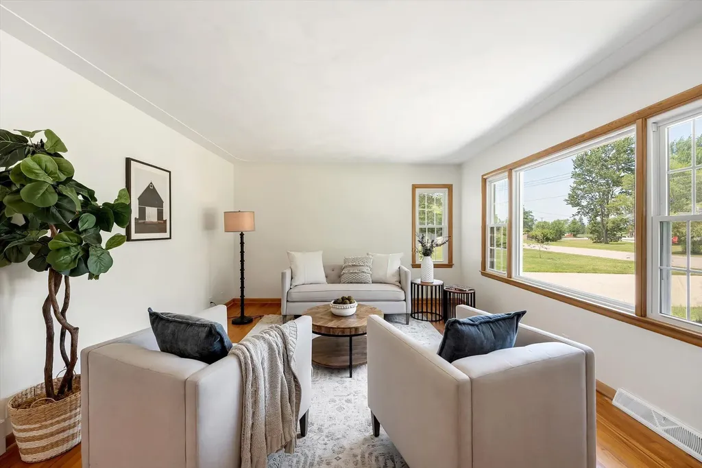1244 Hillcrest Drive Dorr Township MI 49348
