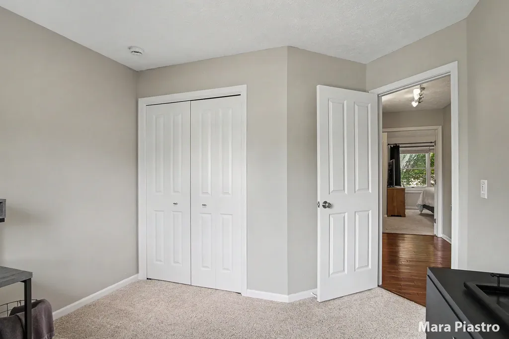 2955 Wildflower Lane SE Kentwood City MI 49512