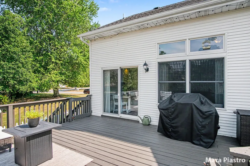 2955 Wildflower Lane SE Kentwood City MI 49512