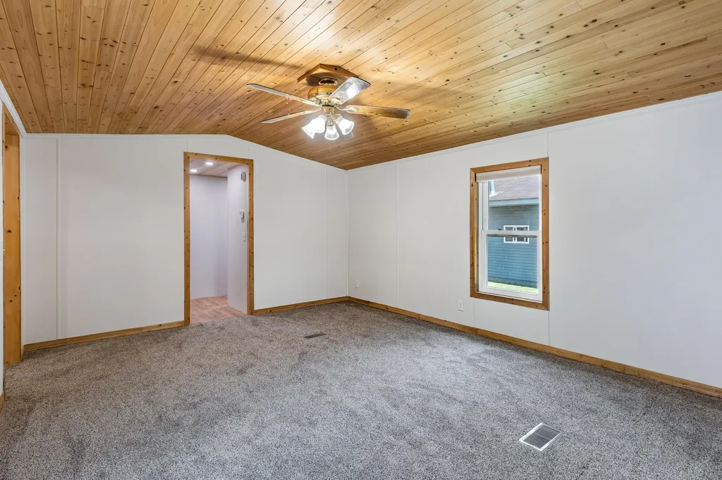 16350 Cedar Springs Avenue NE Nelson Township MI 49343