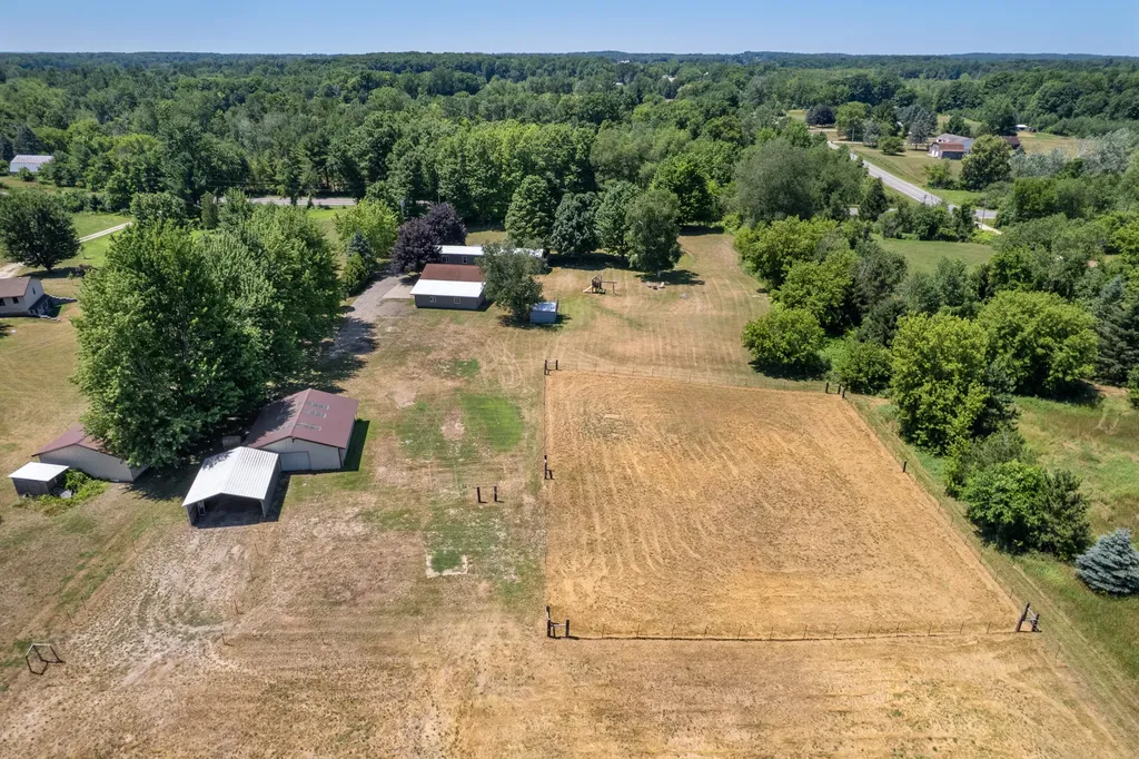 16350 Cedar Springs Avenue NE Nelson Township MI 49343