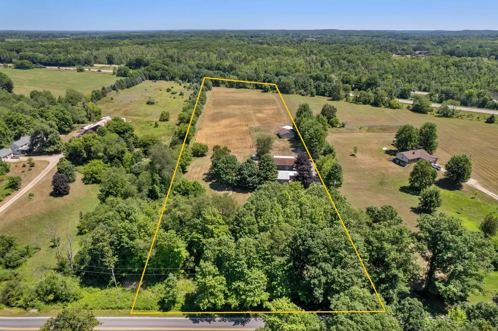16350 Cedar Springs Avenue NE Nelson Township MI 49343